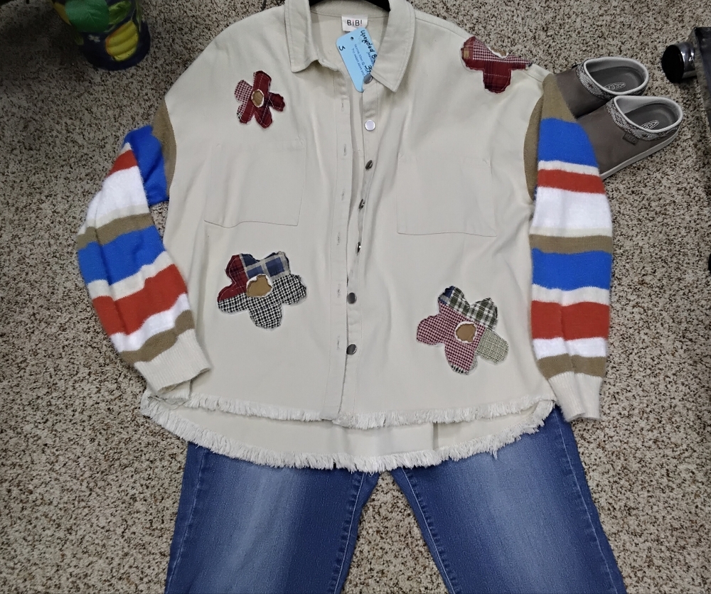 3915 Size Small Patchflower Cream Jacket with Striped Knit Sleeves